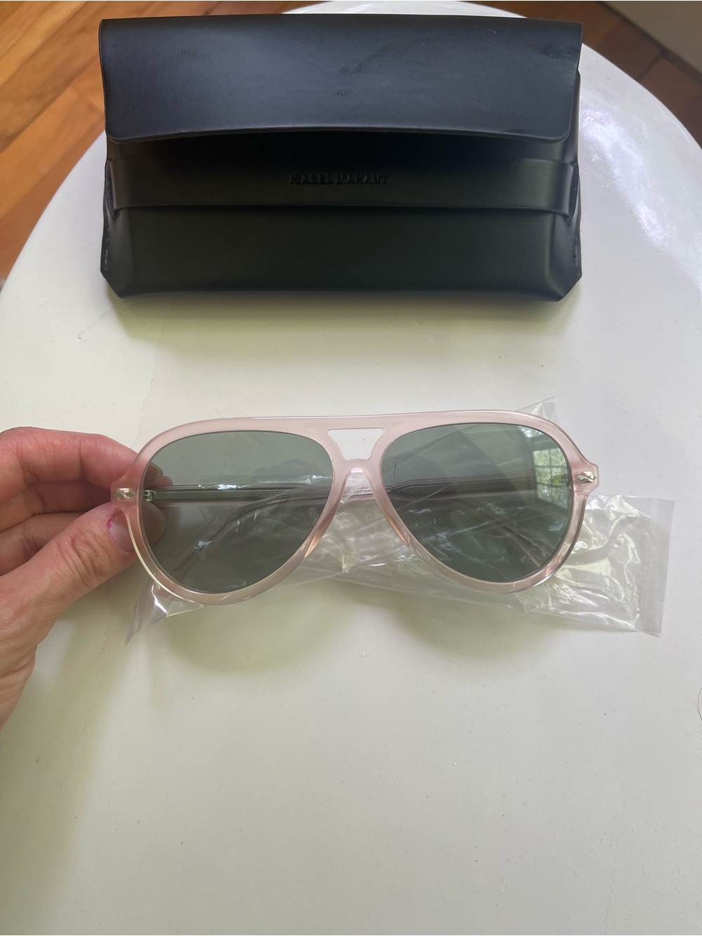 ❌Sold❌Isabel Marant Aviator Sunglasses in Pink - Picture 4 of 13